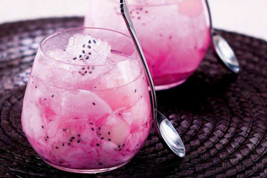 Bird's Nest Ice Kopyor Recipe, a refreshing cold drink suitable for breaking the fast